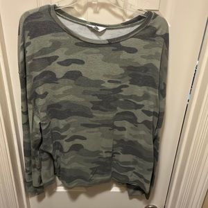Camouflage long sleeve size xxl